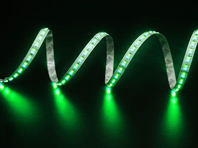 Fita LED multicolor RGBW TN-2110, 15.36W/m, 48-756 lm por metro